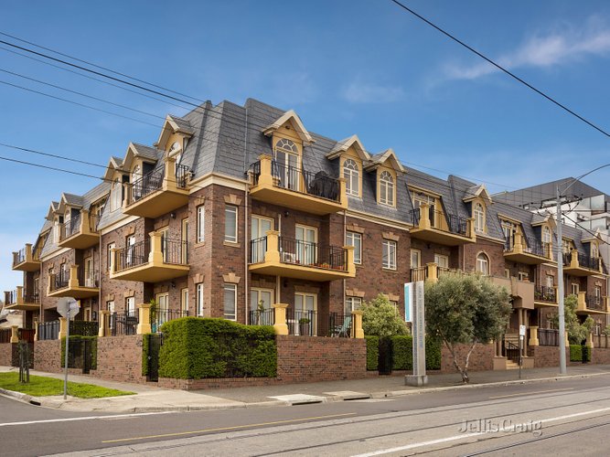 10/128 Maribyrnong Road Moonee Ponds 3039
