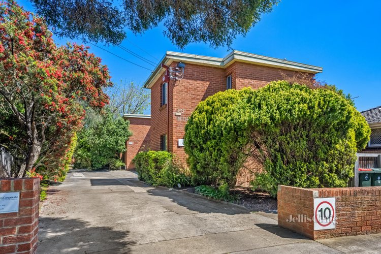 10 13 Hopetoun Avenue Brunswick West 3055