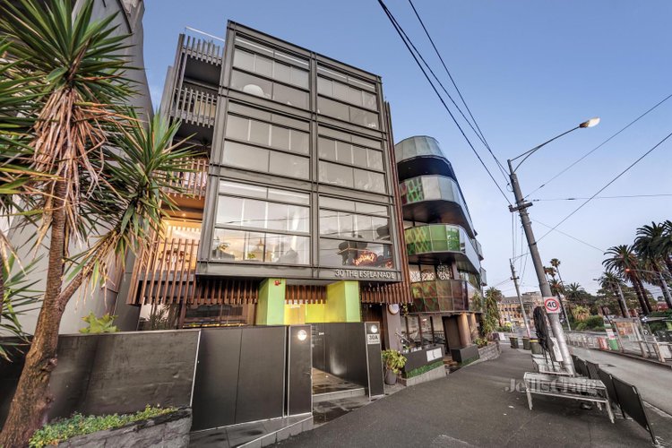 101 30 The Esplanade St Kilda 3182