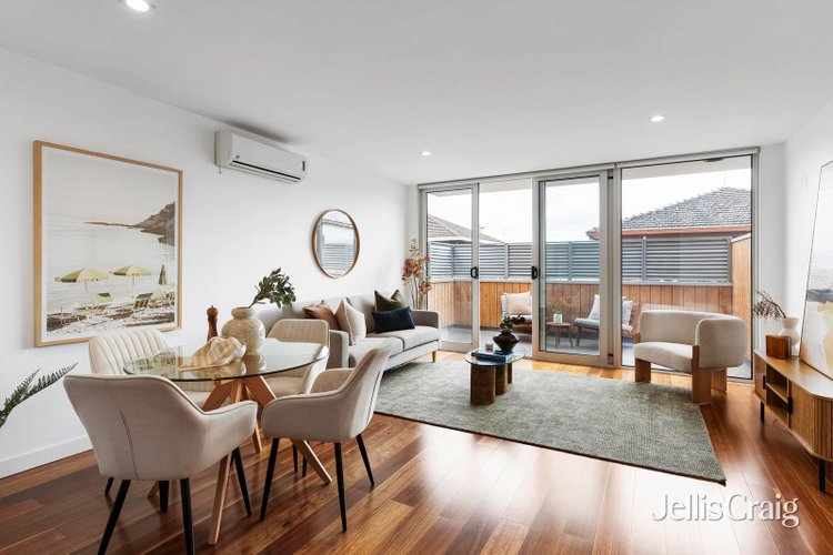 101 44 Eastment Street Northcote 3070