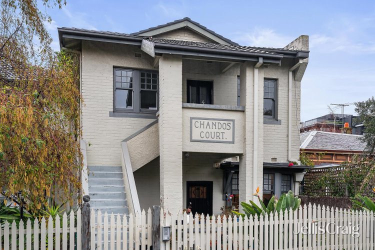 10 17-25 Charnwood Crescent St Kilda 3182