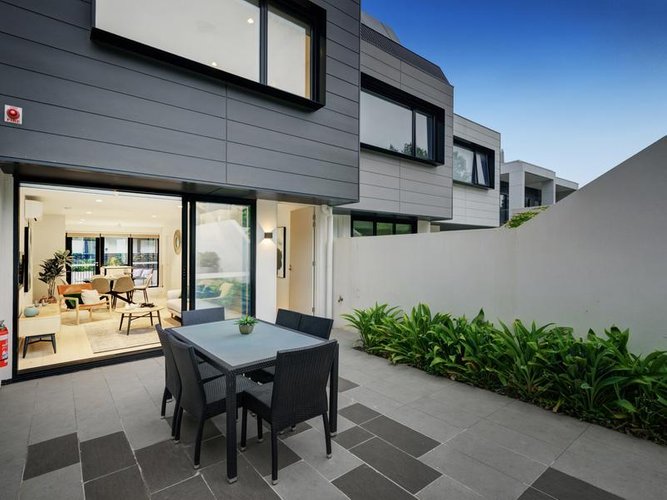 10 1781 Malvern Road Glen Iris 3146