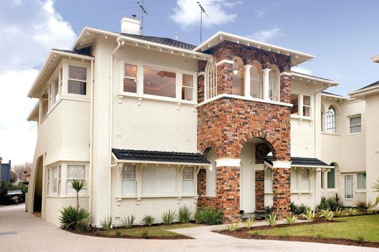 10 19-21 Ormond Esplanade Elwood 3184