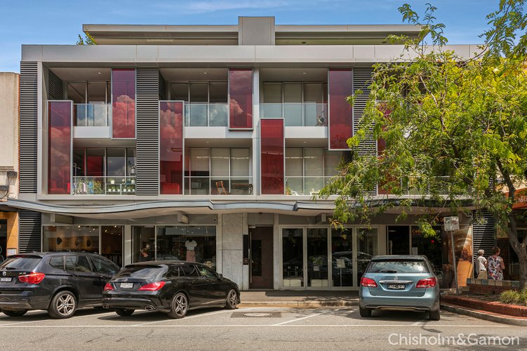 101/96 Ormond Road Elwood 3184