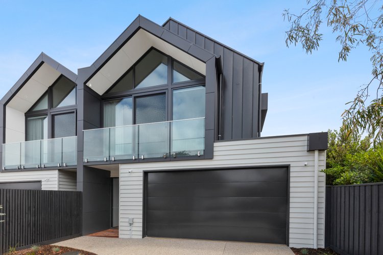 101C The Avenue Avenue Ocean Grove 3226