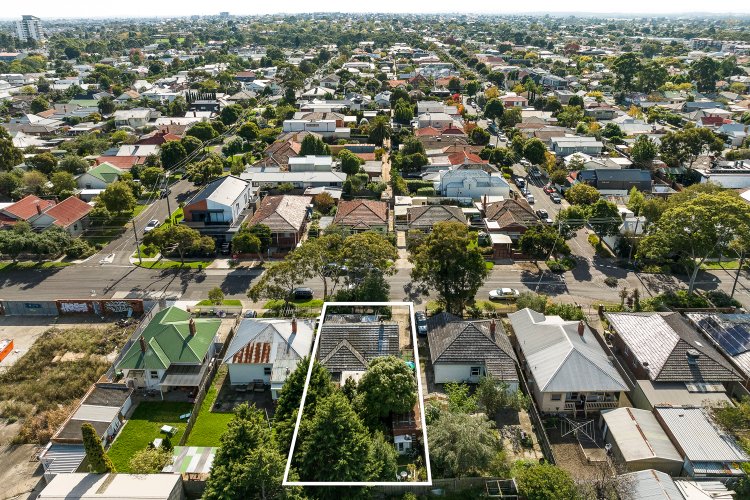 102 Bastings Street Northcote 3070