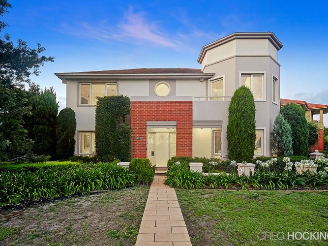 102 Beach Street Port Melbourne 3207