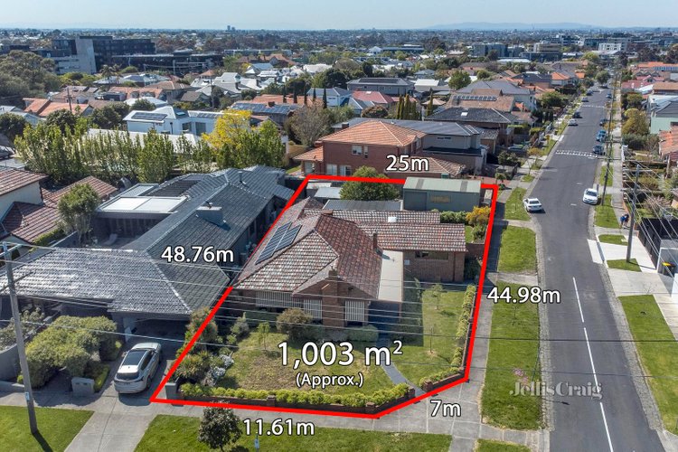 102 McCracken Street Essendon 3040