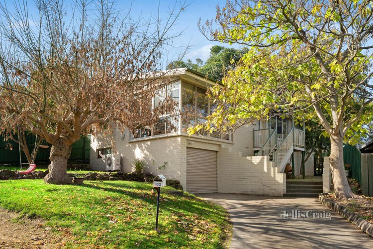 102 Sellars Street Watsonia North 3087
