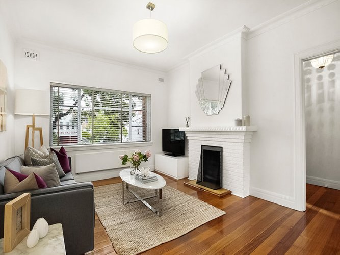 10 203 Brighton Road Elwood 3184