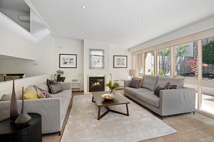 10/21 Kensington Road South Yarra 3141
