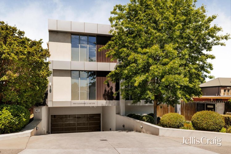 10 22 Wattle Road Hawthorn 3122