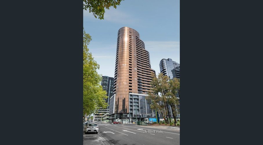 1025/850 Whitehorse Road Box Hill 3128