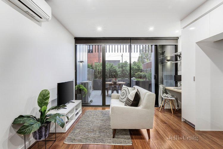 10/26-38 Merri Parade Northcote 3070
