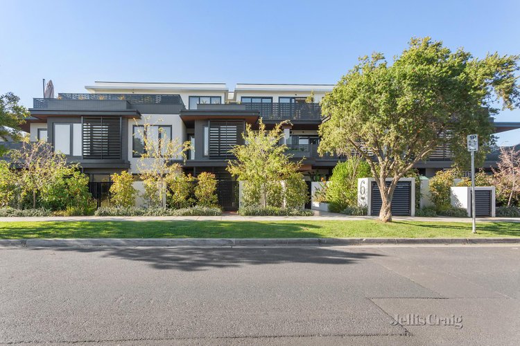 102 6 Claire Street Mckinnon 3204