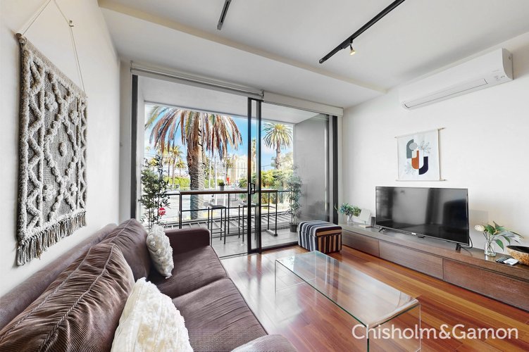 102/68 Acland Street St Kilda 3182