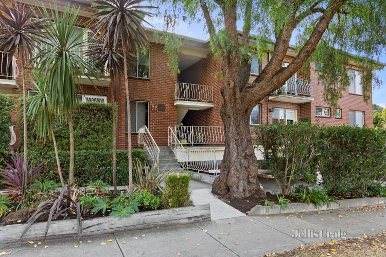 10 29 Carroll Crescent Glen Iris 3146