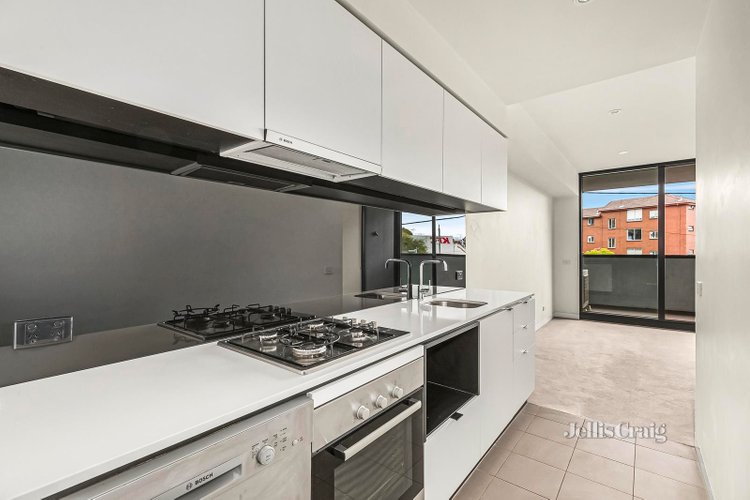 103 255 Racecourse Road Kensington 3031