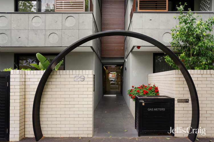 103/29 Foam Street Elwood 3184