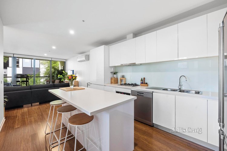 103 7 Bourke Street Ringwood 3134