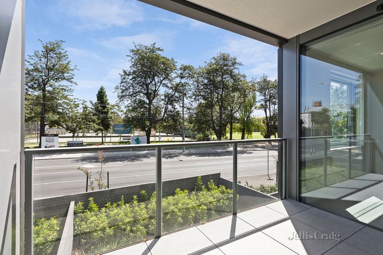 104/1 Evergreen Mews Armadale 3143