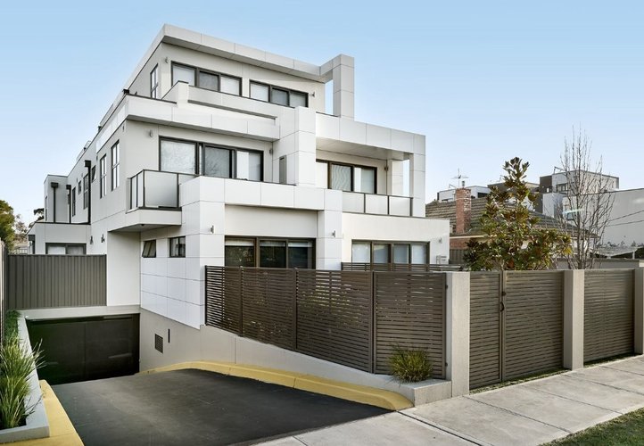 104/14 Laurel Street Bentleigh East 3165