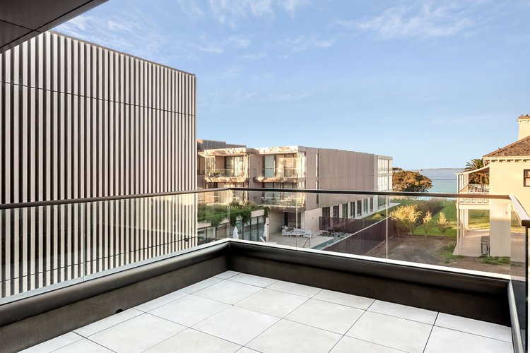 104/2 Convent Place, Rippleside