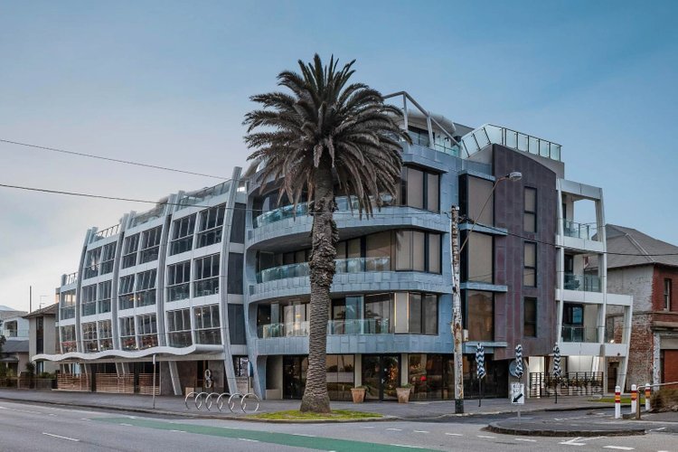 104 88 Beaconsfield Parade Albert Park 3206