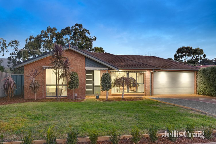 105 Landscape Drive Mooroolbark 3138