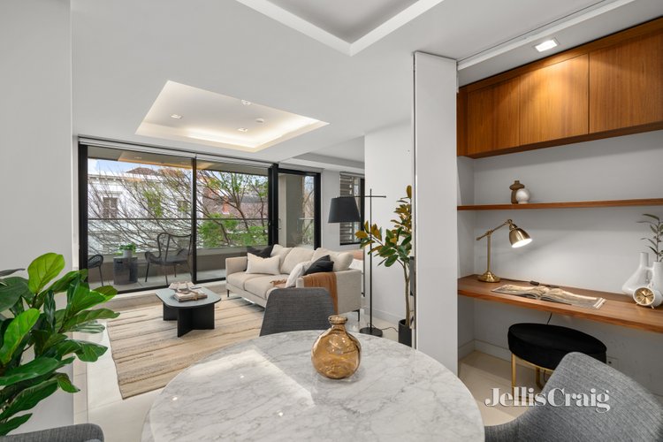 105/140 Gipps Street East Melbourne 3002