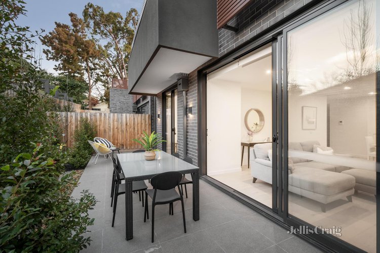 105 1a Middlesex Road Surrey Hills 3127
