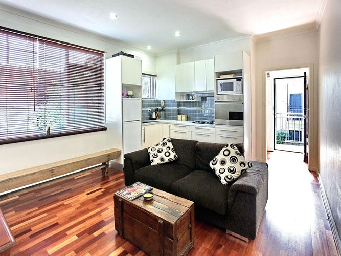 10 55 Foam Street Elwood 3184