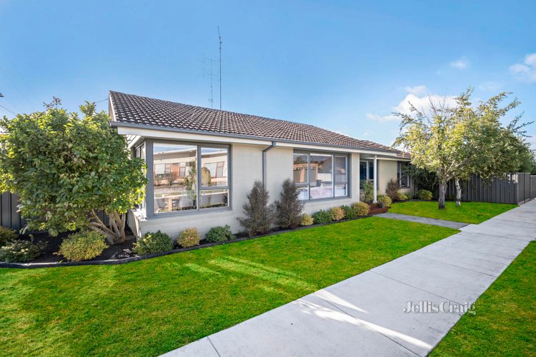 1057 Norman Street Wendouree 3355