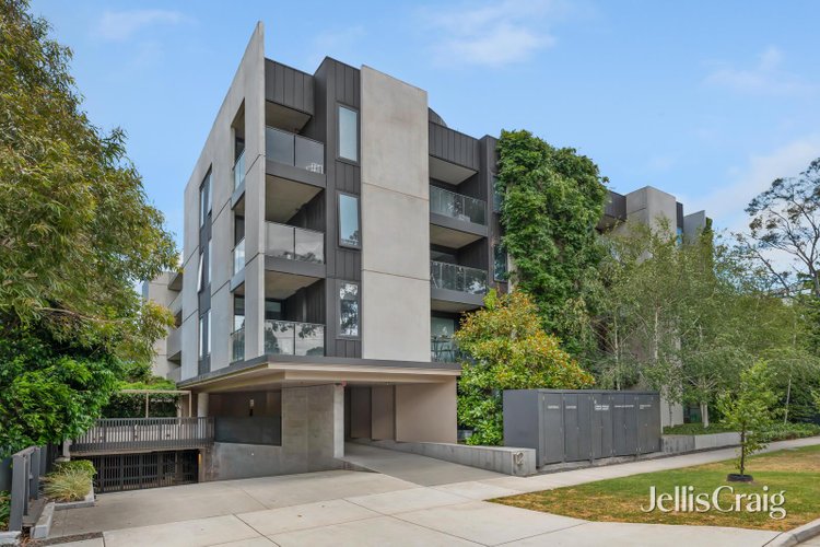 106 12 Queen Street Blackburn 3130