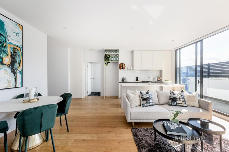 106 307 Barkers Road Kew 3101