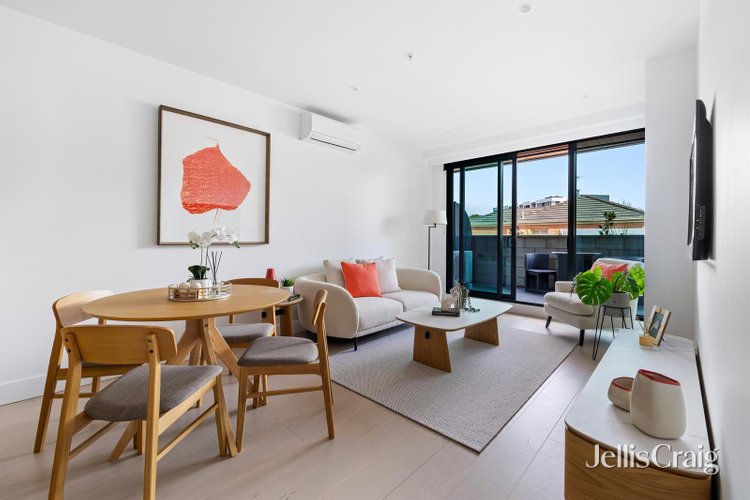 106 706 Burwood Road Hawthorn East 3123