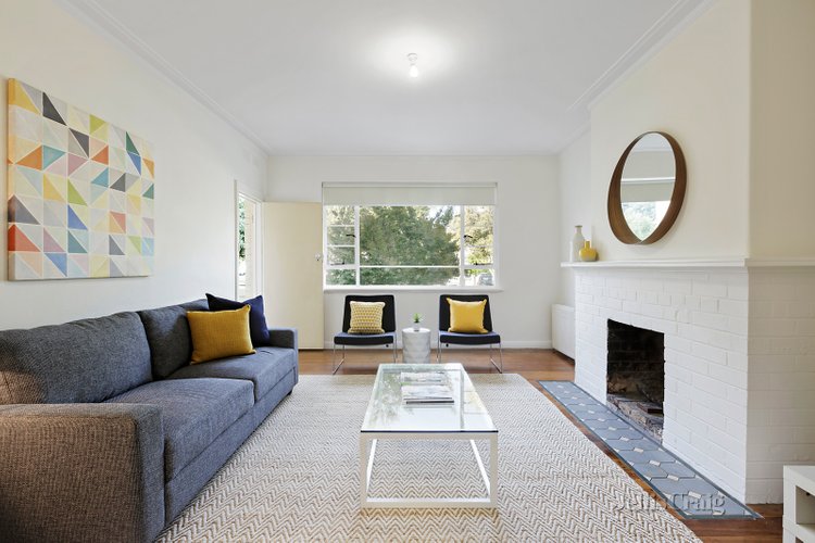 10/7 College Parade Kew 3101