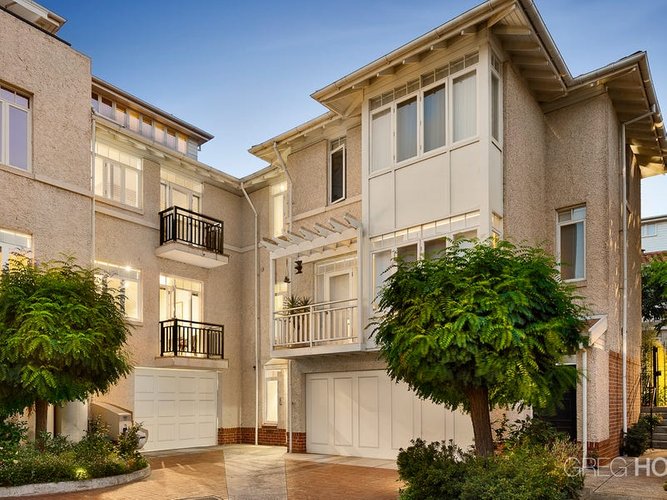 107 Esplanade East  Port Melbourne 3207