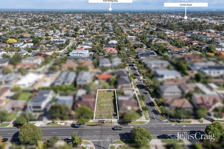 107 Tucker Road Bentleigh 3204