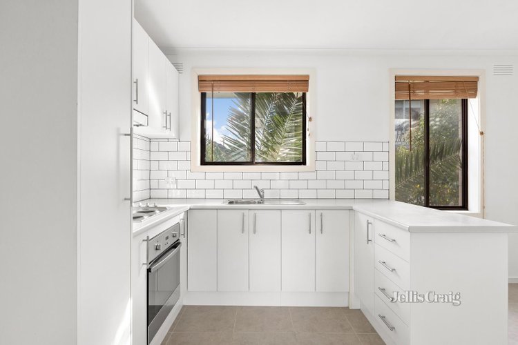 10 707 Barkly Street West Footscray 3012