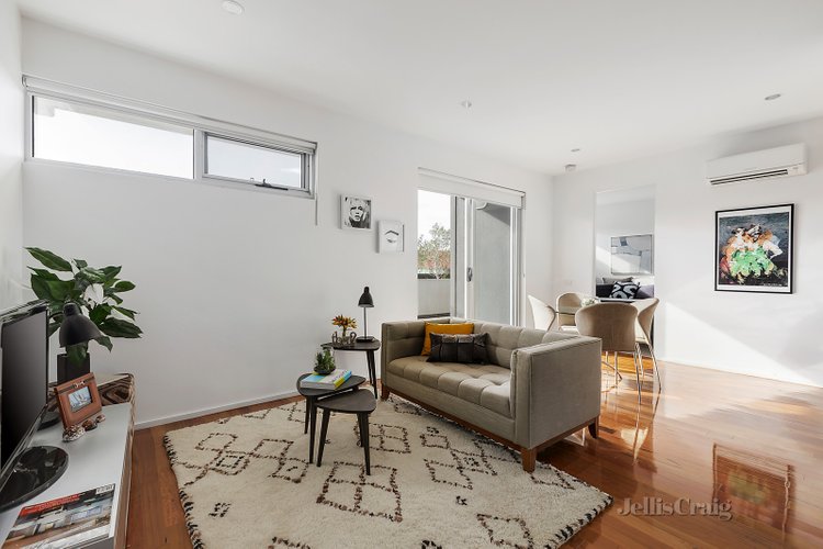 107/2-10 Plenty Road Preston 3072
