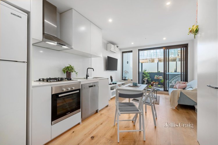 107 23 Bent Street Bentleigh 3204