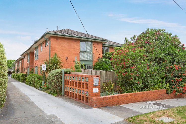 10 8 Wahroongaa Crescent Murrumbeena 3163