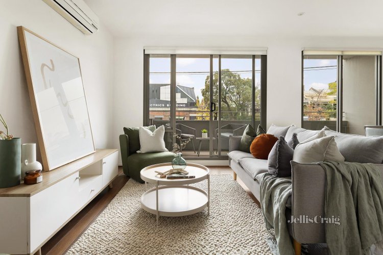 108 493 Victoria Street West Melbourne 3003
