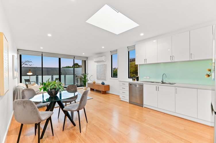 10 85 Whitehorse Road Blackburn 3130