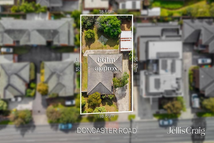 1089 Doncaster Road Doncaster East 3109