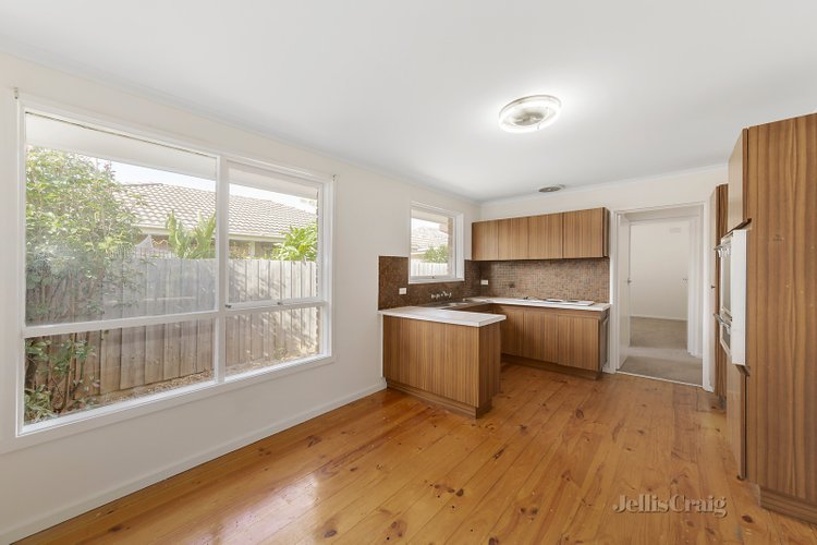 10/9 Coorigil Road Carnegie 3163