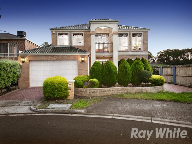 109 Herriotts Boulevard Glen Waverley 3150