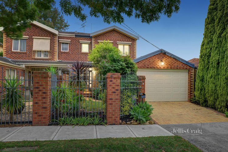 10A Ash Grove Caulfield 3162