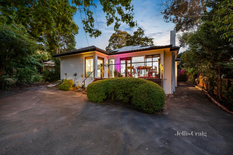 10A Wellington Avenue Blackburn 3130